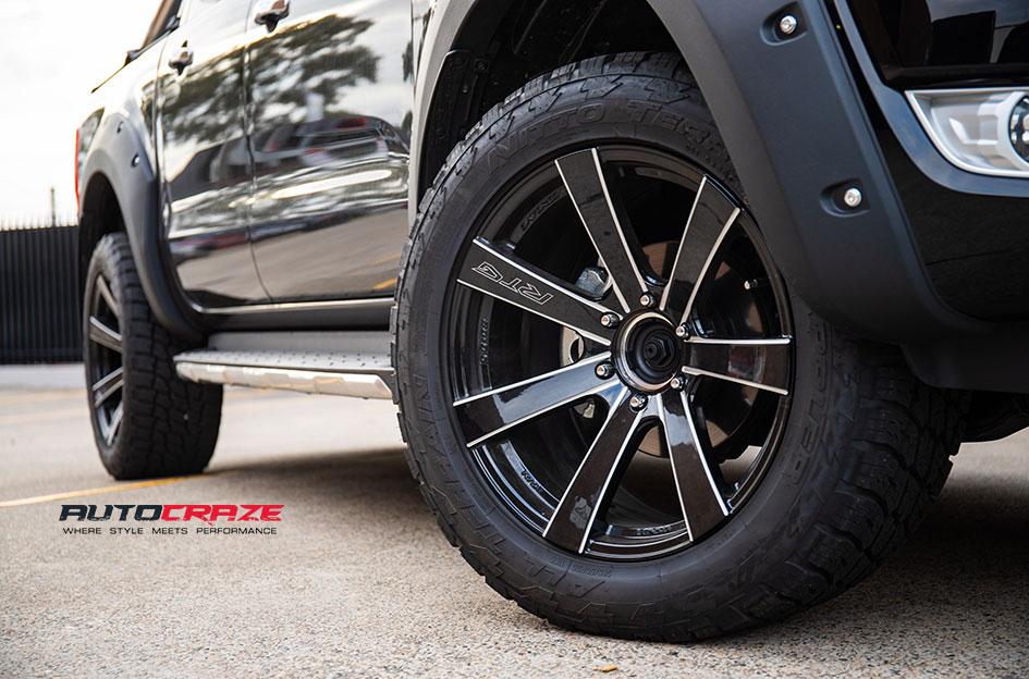FORD RANGER RTG GLOSS BLACK MILLED ACCENTS